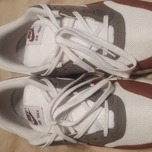 Nike AirMax 90 sz12  8/10 Burgundy&White